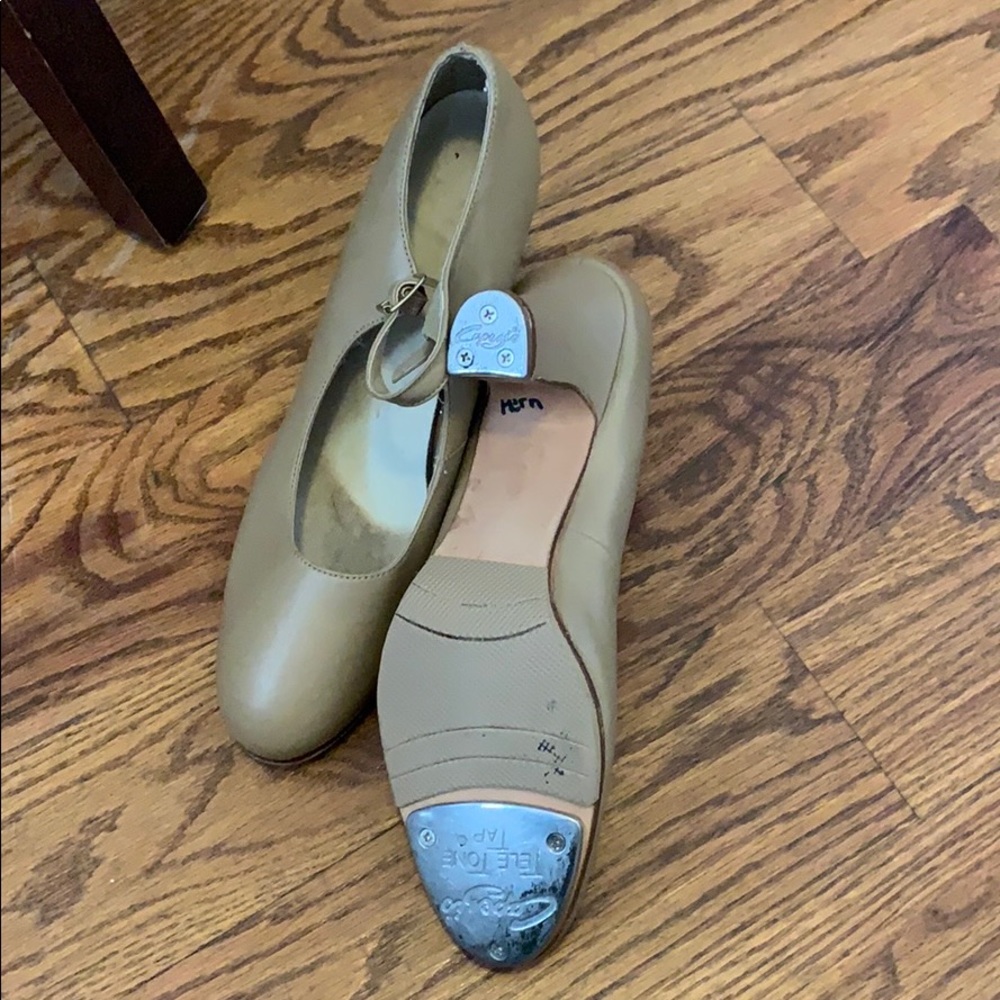 Capezio Manhattan Character Tap Shoe Size 10